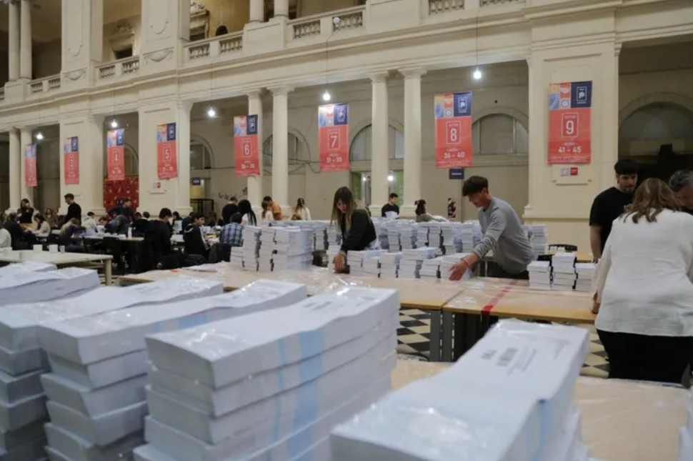 La Cámara Nacional Electoral rechazó el pedido de La Libertad Avanza para reimprimir las boletas en Buenos Aires