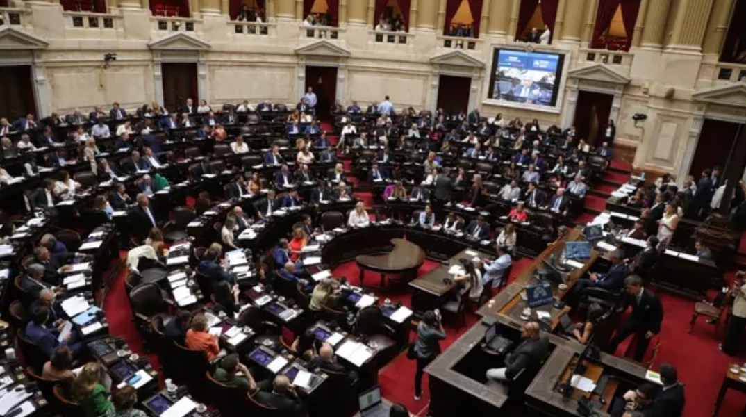 Diputados debate la reforma laboral en una sesión clave que coincide con el paro general de la CGT