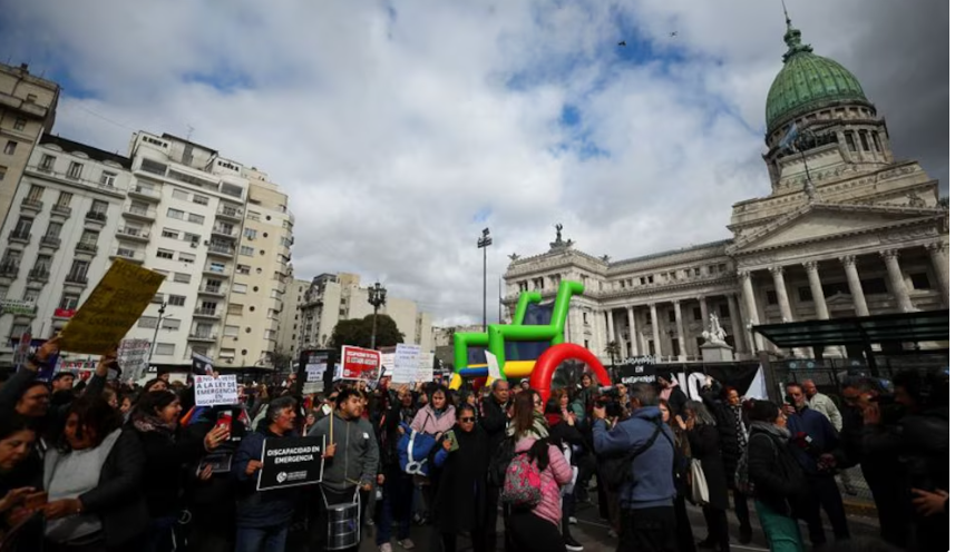 El Gobierno envía al Congreso un proyecto para endurecer el acceso a pensiones por discapacidad