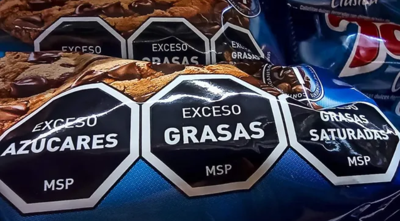 Milei busca derogar la Ley de Etiquetado Frontal y reabre la disputa con la industria alimenticia