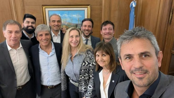 Karina Milei reúne a la mesa política para negociar con gobernadores y el PRO la agenda del Congreso
